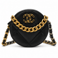 Chanel 19 Round Clutch with Chain שחור - חזית