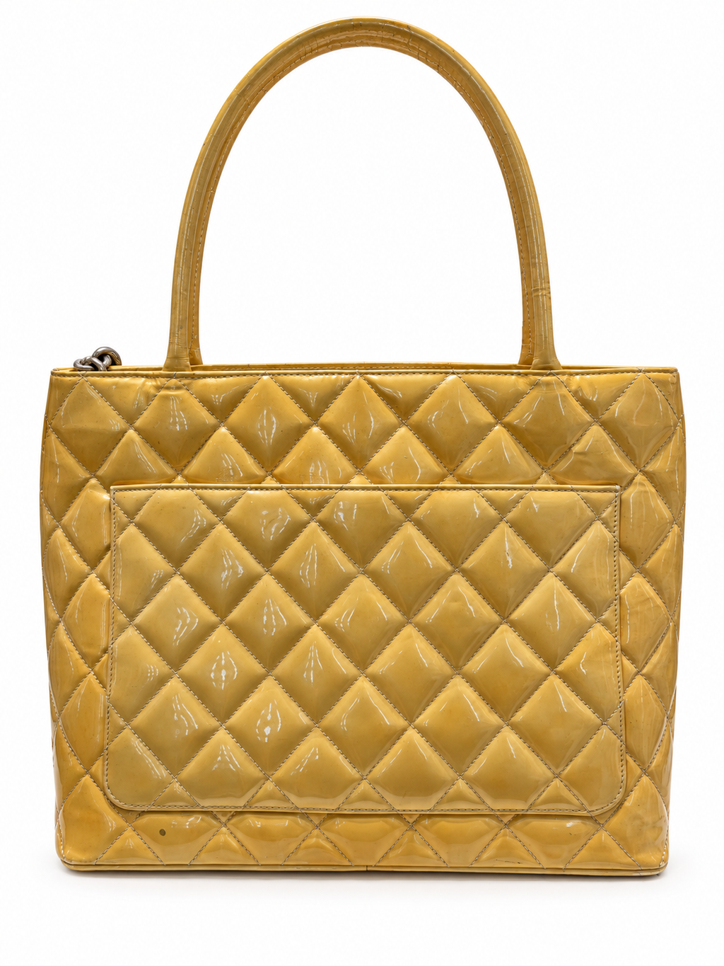 תיק שאנל Medallion Tote וינטייג – גב התיק והכיס האחורי