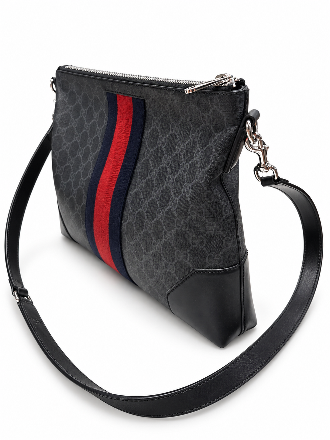 תיק Gucci GG Supreme Web – צד