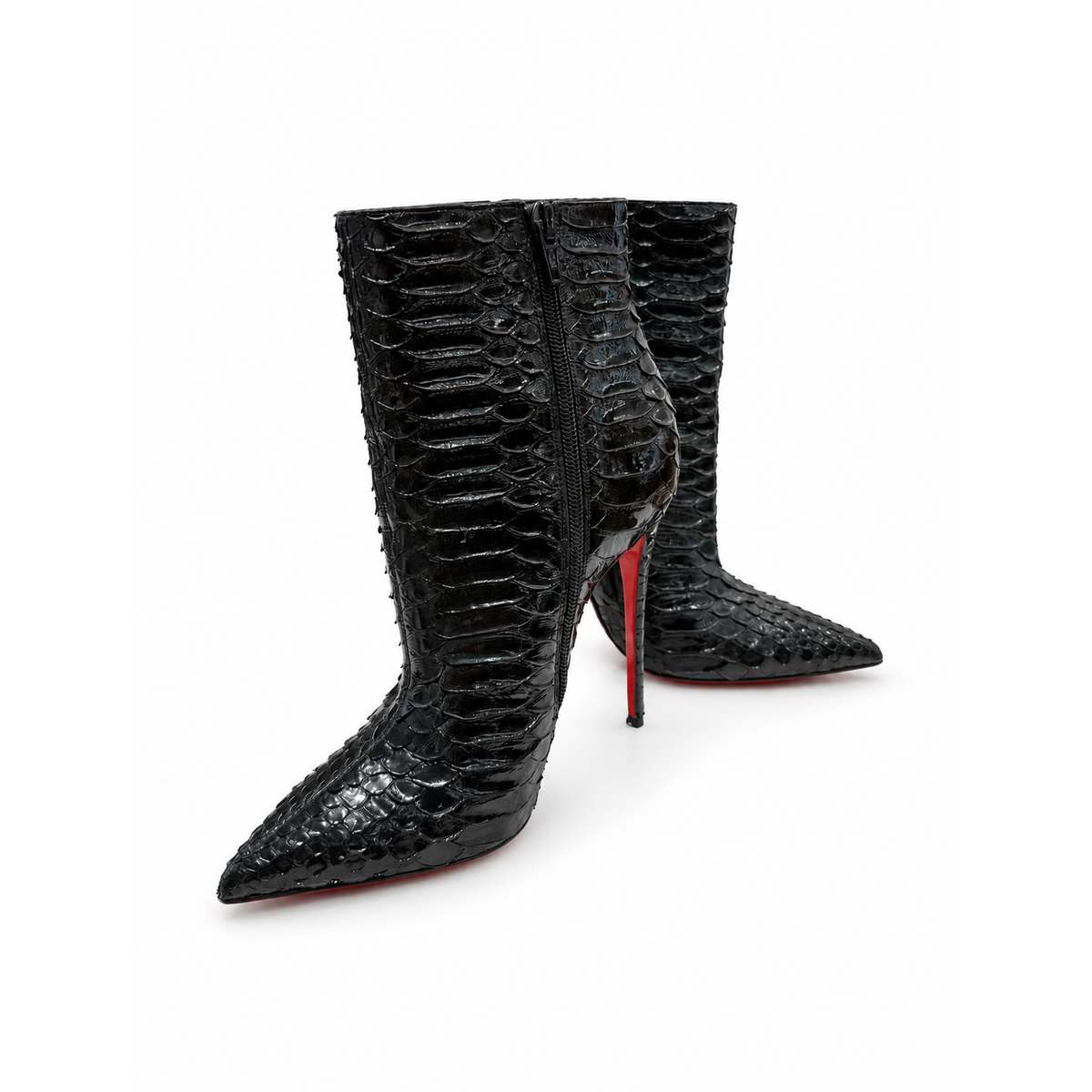 מגפוני קרוקו שחורים Christian Louboutin - מבט קדמי