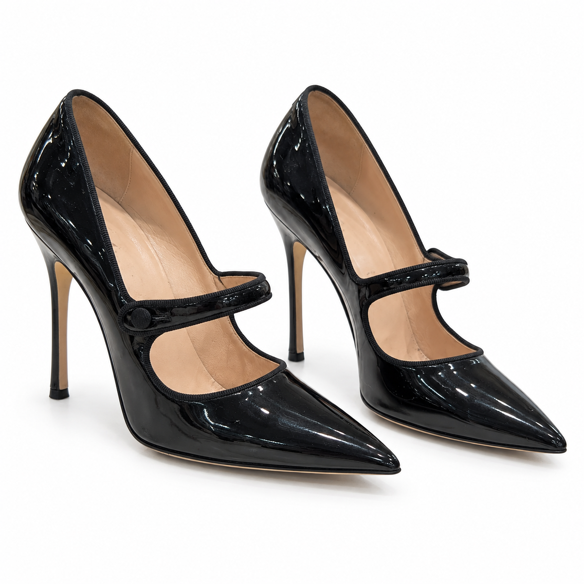 נעלי עקב Manolo Blahnik שחורות - חזית